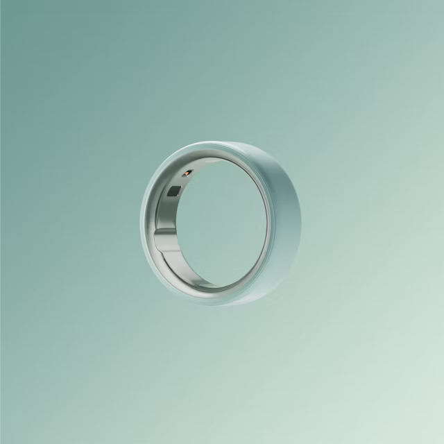 Oura Ring 4 Ceramic in der Ausführung Tide, Produktbild